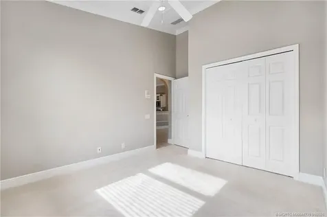 10072 SW Oak Tree Circle Port St Lucie FL 34987