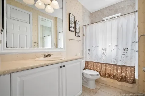10072 SW Oak Tree Circle Port St Lucie FL 34987