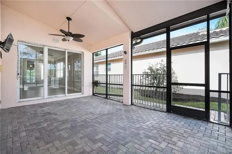 10072 SW Oak Tree Circle Port St Lucie FL 34987