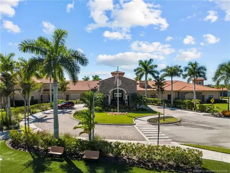 10072 SW Oak Tree Circle Port St Lucie FL 34987