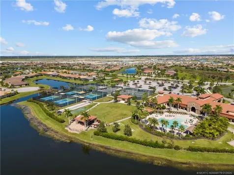 10072 SW Oak Tree Circle Port St Lucie FL 34987