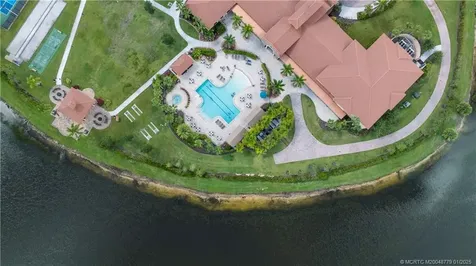 10072 SW Oak Tree Circle Port St Lucie FL 34987