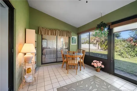 7817 SE Sugar Sand Circle Hobe Sound FL 33455