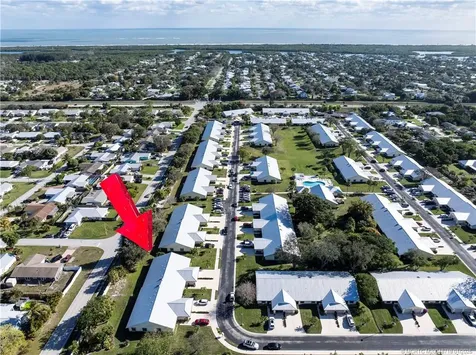 7817 SE Sugar Sand Circle Hobe Sound FL 33455