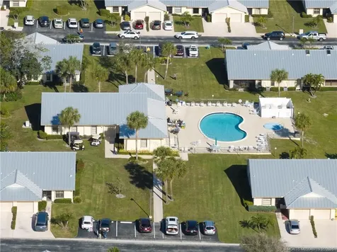 7817 SE Sugar Sand Circle Hobe Sound FL 33455