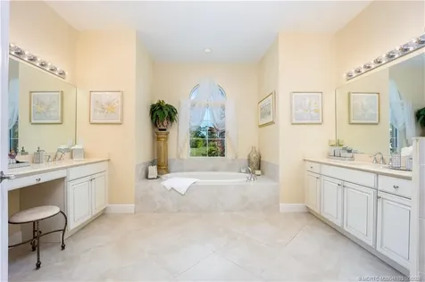 7392 SE Ravissant Drive Stuart FL 34997