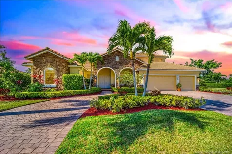7392 SE Ravissant Drive Stuart FL 34997