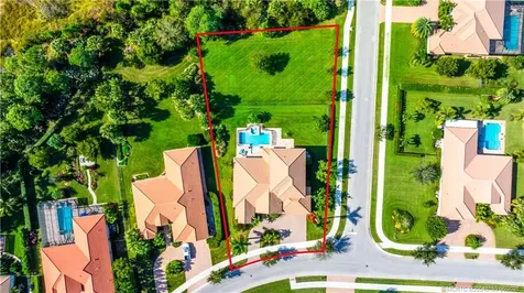 7392 SE Ravissant Drive Stuart FL 34997