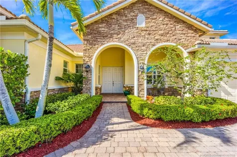7392 SE Ravissant Drive Stuart FL 34997