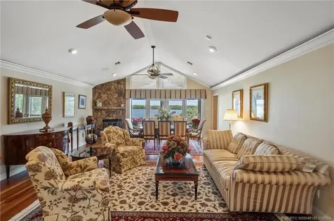 3990 NE Joes Point Road Stuart FL 34996