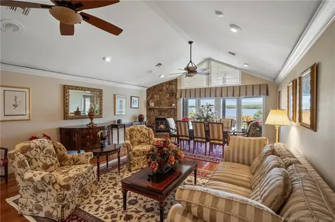 3990 NE Joes Point Road Stuart FL 34996