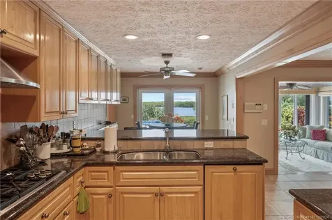 3990 NE Joes Point Road Stuart FL 34996