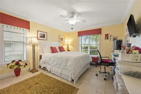 3990 NE Joes Point Road Stuart FL 34996