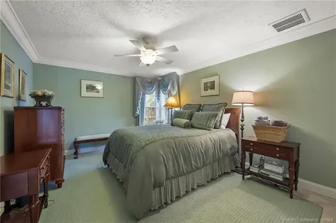 3990 NE Joes Point Road Stuart FL 34996