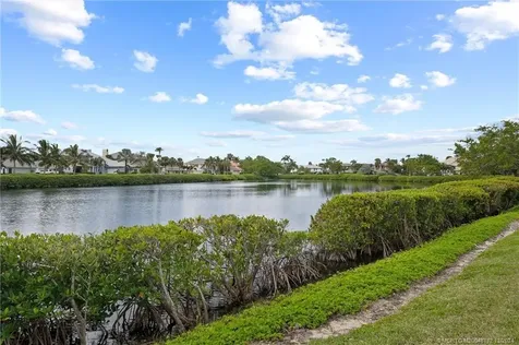 3990 NE Joes Point Road Stuart FL 34996