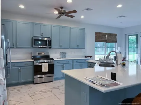 11797 SW Coral Cove Parkway Port St Lucie FL 34987