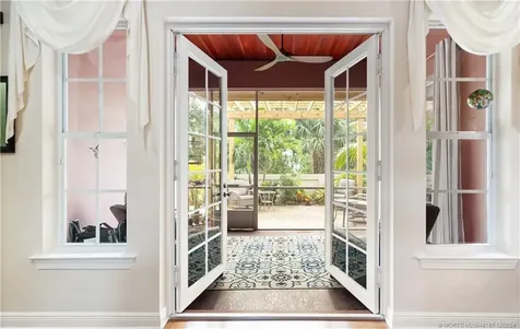 1155 Governors Way Vero Beach FL 32963