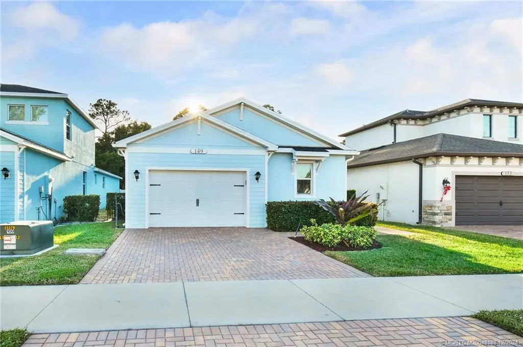 149 SE Via Visconti Port Saint Lucie FL 34952