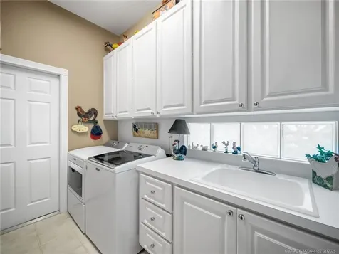 7977 SE Paurotis Lane Hobe Sound FL 33455