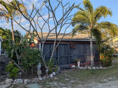 2457 NE Hickory Avenue Jensen Beach FL 34957