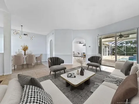 2598 SW National Circle Port St Lucie FL 34953