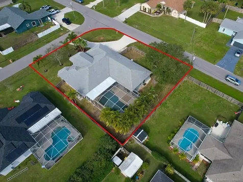 2598 SW National Circle Port St Lucie FL 34953