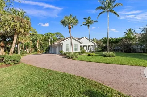 1680 SE Cypress Glen Way Stuart FL 34997