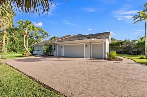 1680 SE Cypress Glen Way Stuart FL 34997