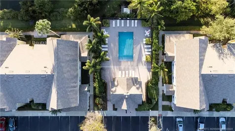 1633 SE Pomeroy Street Stuart FL 34997