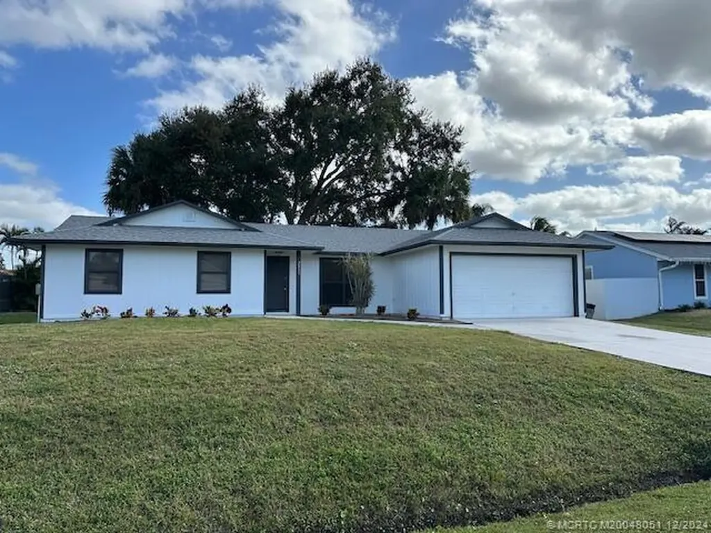 2311 SW Freeman Street Port Saint Lucie FL 34953