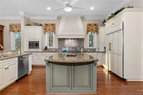 65 S River Road Sewalls Point FL 34996