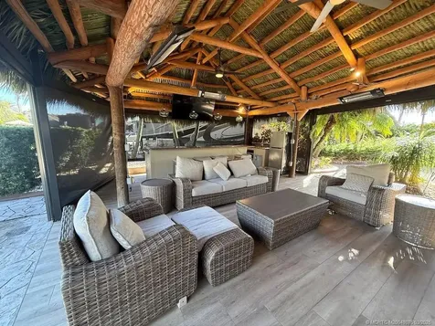 421 NW Chipshot Lane Port St Lucie FL 34986