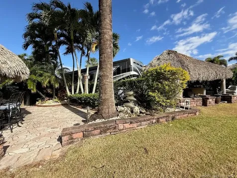 421 NW Chipshot Lane Port St Lucie FL 34986