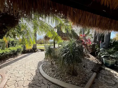 421 NW Chipshot Lane Port St Lucie FL 34986