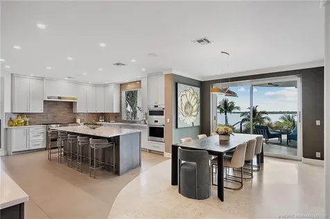 31 NE Lofting Way Stuart FL 34996