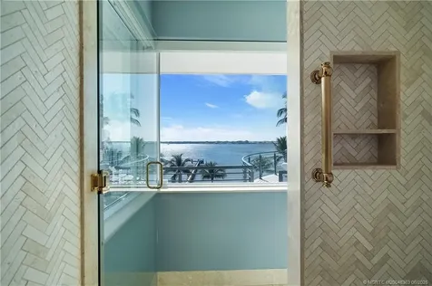 31 NE Lofting Way Stuart FL 34996