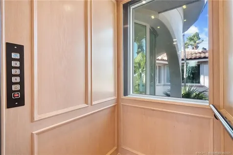 31 NE Lofting Way Stuart FL 34996