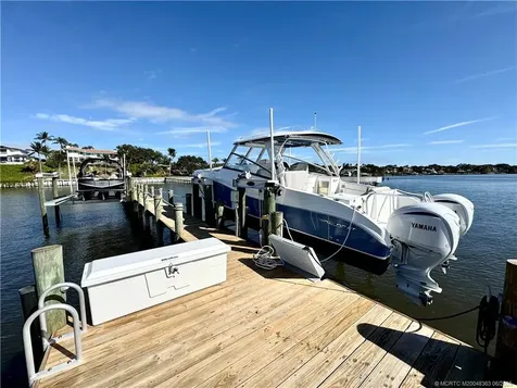 31 NE Lofting Way Stuart FL 34996