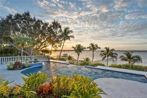 31 NE Lofting Way Stuart FL 34996