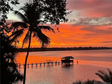 31 NE Lofting Way Stuart FL 34996