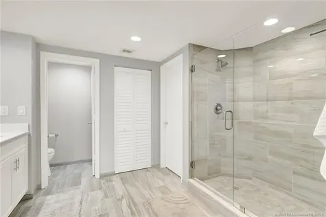 579 NE Plantation Road Stuart FL 34996