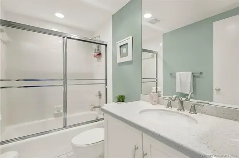 579 NE Plantation Road Stuart FL 34996