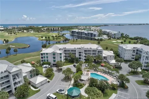 185 NE Edgewater Drive Stuart FL 34996