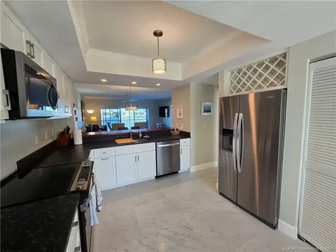 185 NE Edgewater Drive Stuart FL 34996