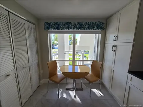 185 NE Edgewater Drive Stuart FL 34996