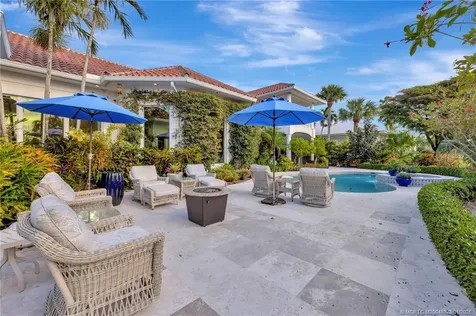 2995 SE Dune Drive Stuart FL 34996