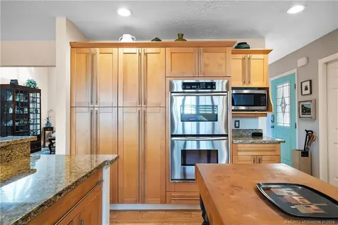 5105 SE Matousek Street Stuart FL 34997