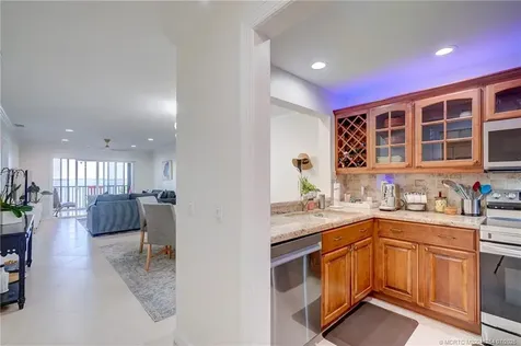 20 NE Plantation Road Stuart FL 34996