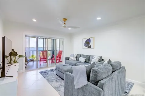 20 NE Plantation Road Stuart FL 34996