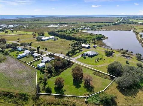 1945 SW 53rd Street Okeechobee FL 34974